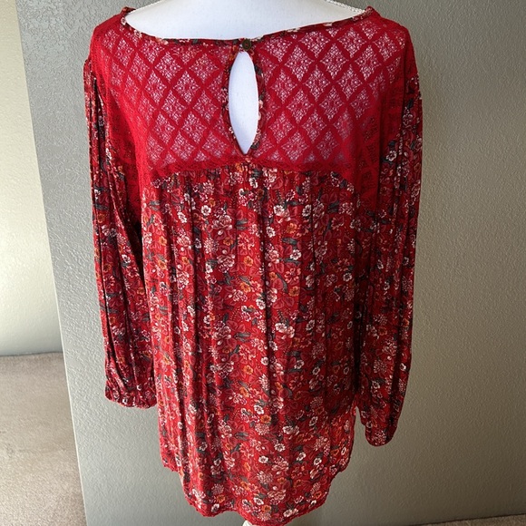 Mason&Belle Tempest Lace Detail 3/4 sleeve Red Floral Size Large Blouse - Picture 2 of 8